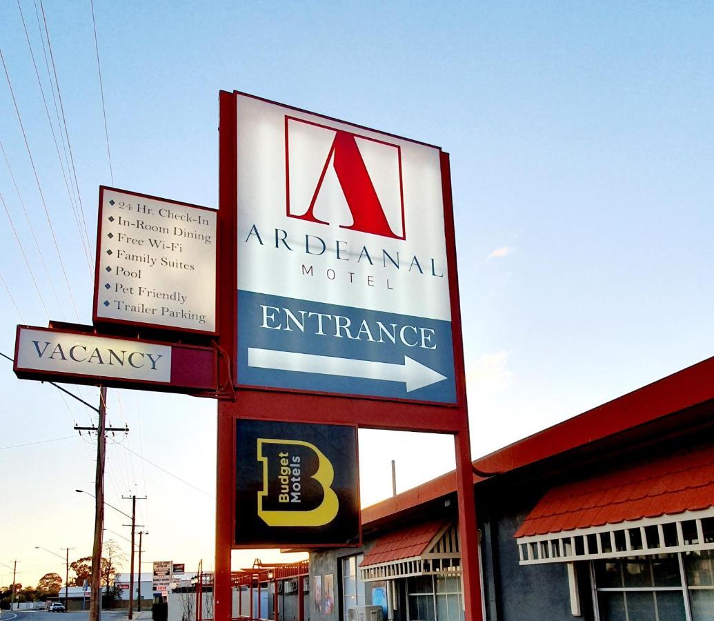 Ardeanal Motel West Wyalong Ngoại thất bức ảnh