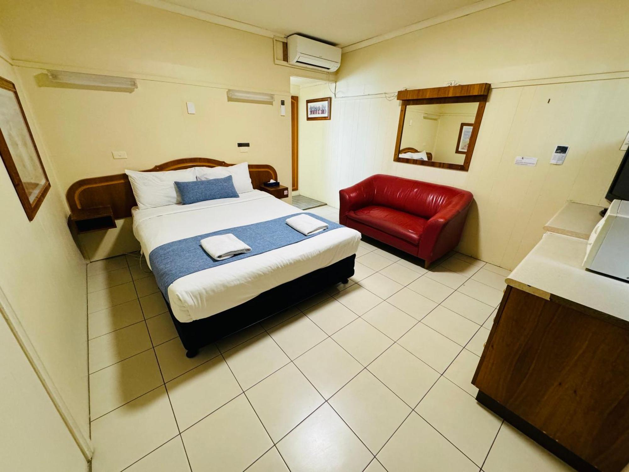 Ardeanal Motel West Wyalong Ngoại thất bức ảnh
