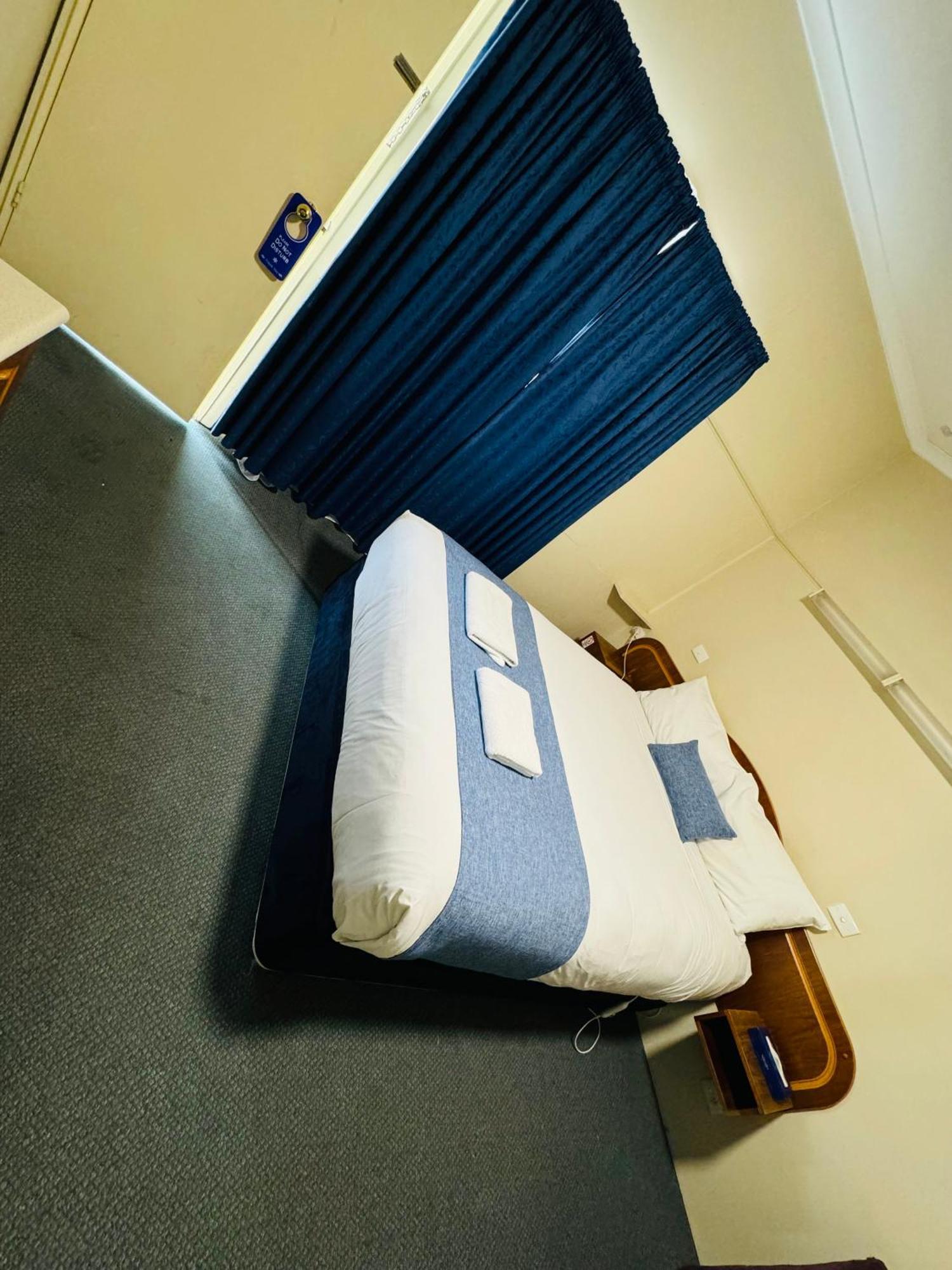 Ardeanal Motel West Wyalong Ngoại thất bức ảnh