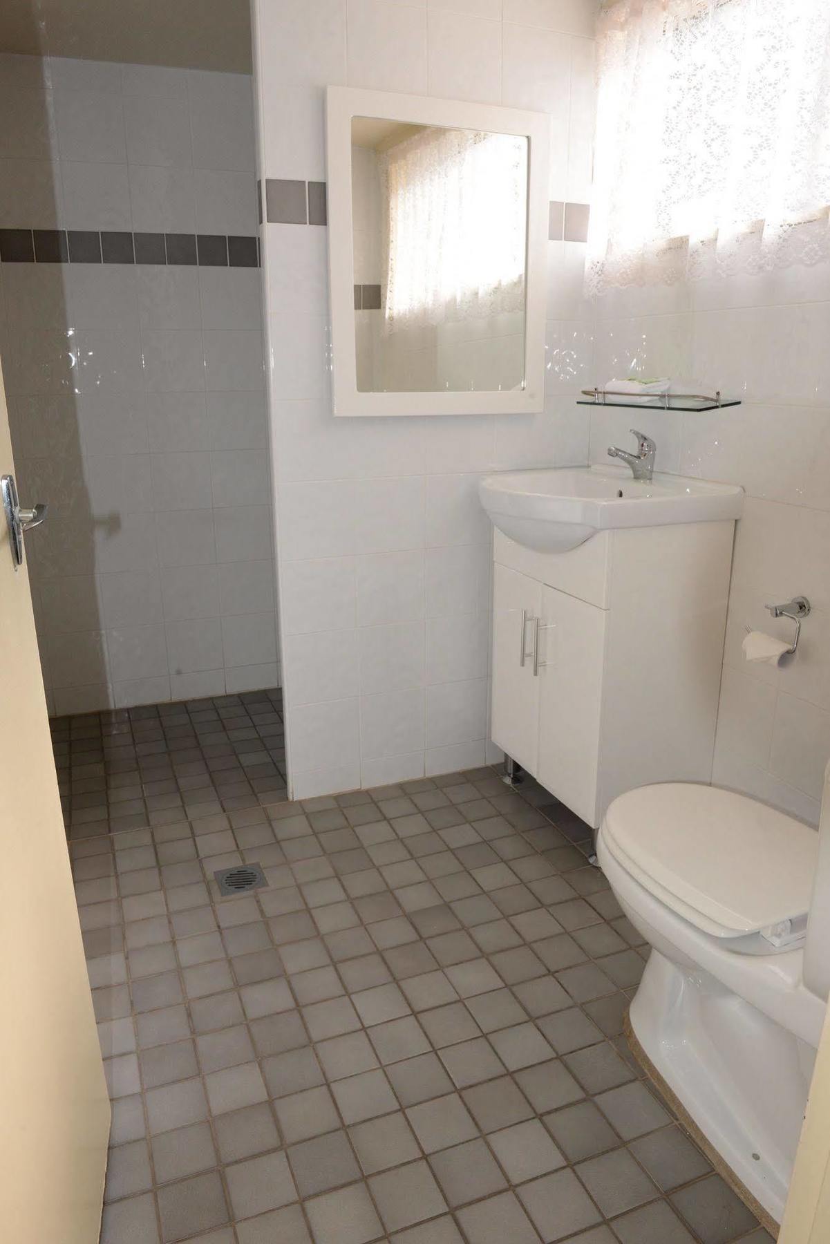 Ardeanal Motel West Wyalong Ngoại thất bức ảnh